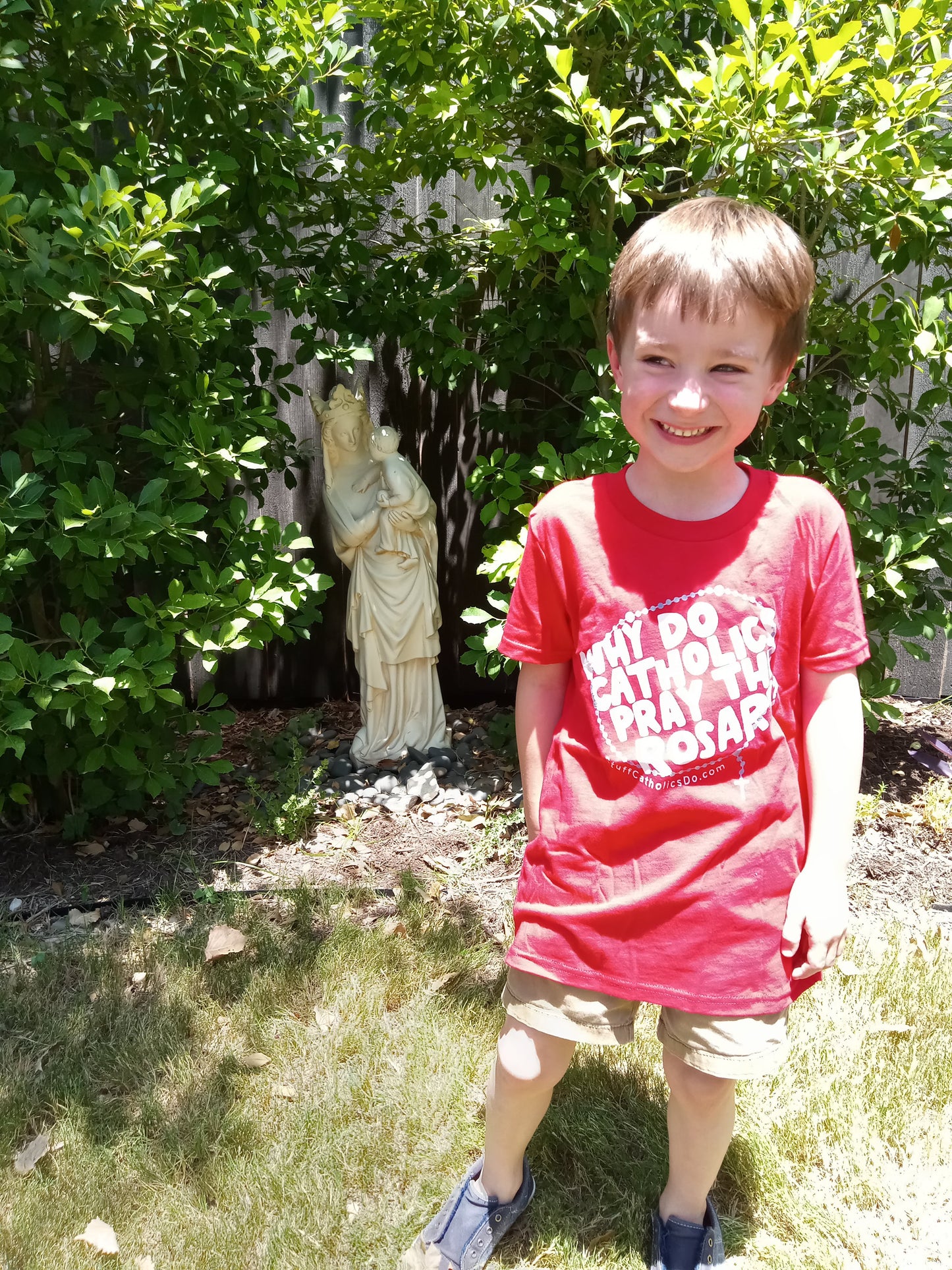 "Why Do Catholics Pray the Rosary?" Youth T-Shirt - Front Only (red)